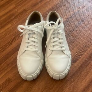 Linea Paolo white sneakers size 6.5